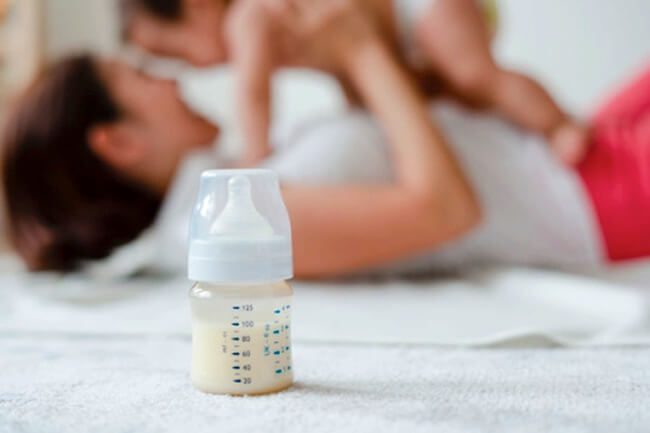 Nguyên tắc quan trọng khi pha sữa non cho trẻ hình 2