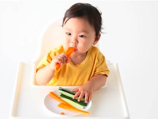 Những lợi ích khi cho trẻ ăn thức ăn thô sớm, mà ba mẹ cần biết hình 5